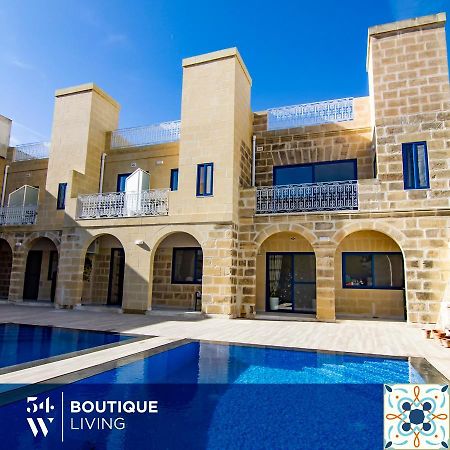 Fiftyfour West Boutique Living Bed & Breakfast Għarb Exterior foto