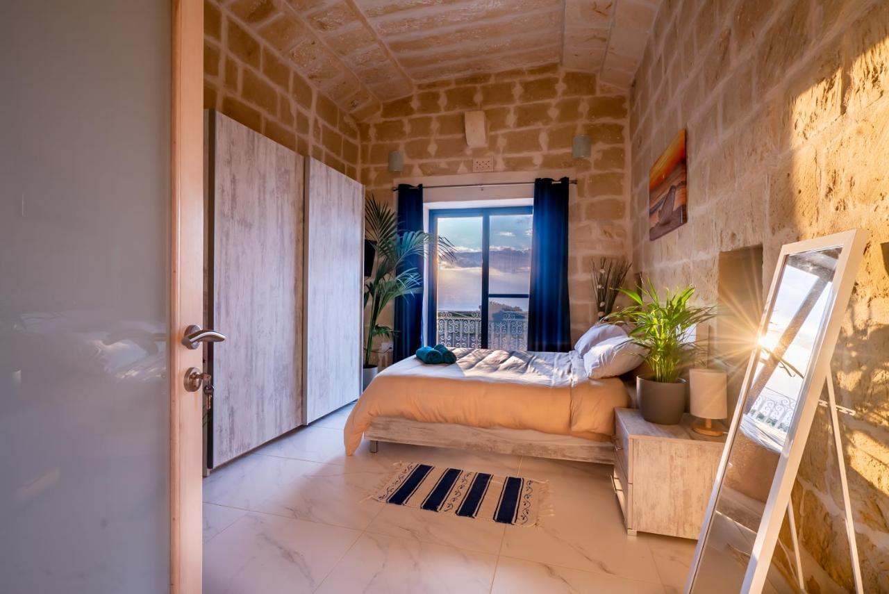 Fiftyfour West Boutique Living Bed & Breakfast Għarb Exterior foto