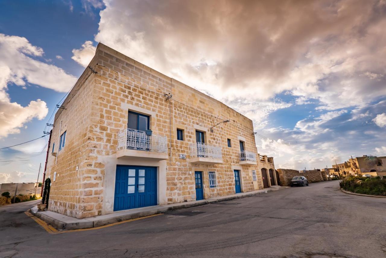 Fiftyfour West Boutique Living Bed & Breakfast Għarb Exterior foto