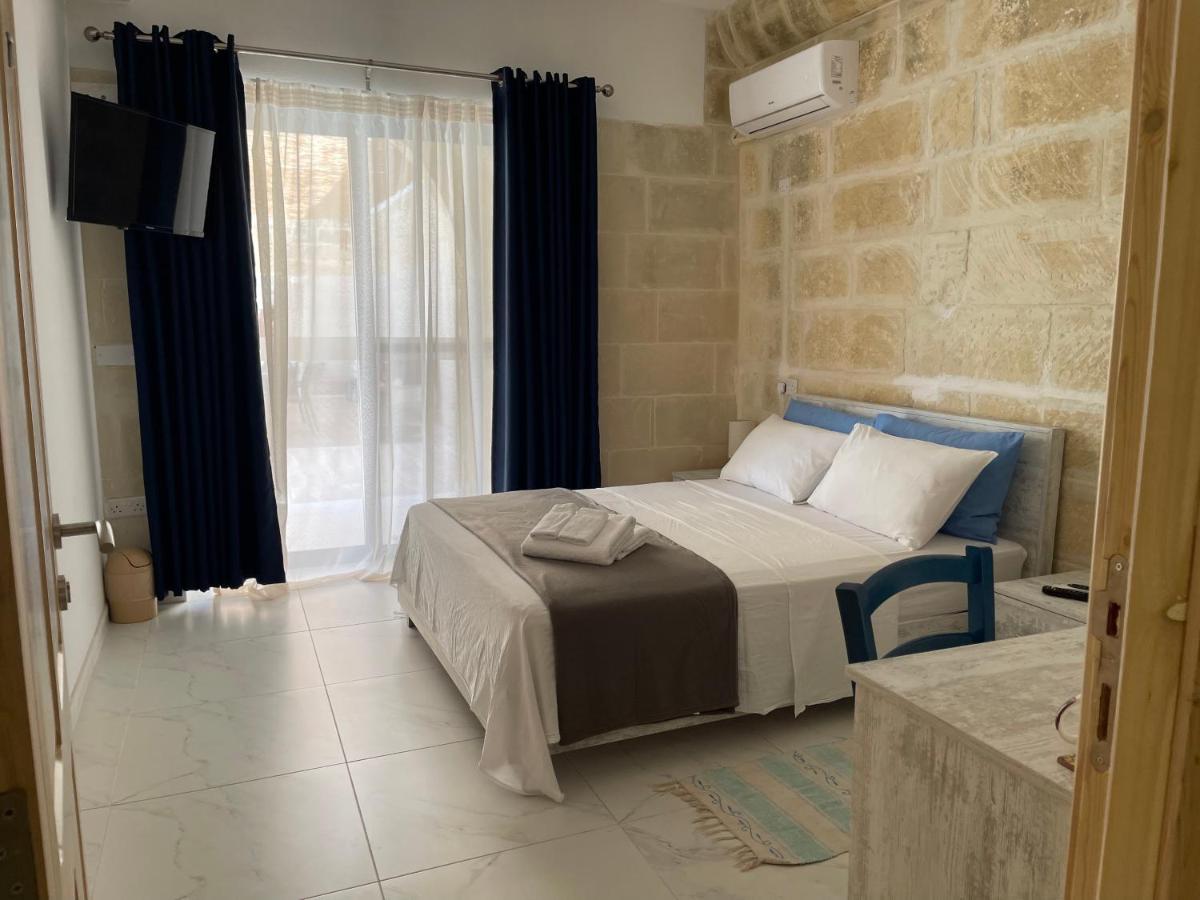 Fiftyfour West Boutique Living Bed & Breakfast Għarb Exterior foto