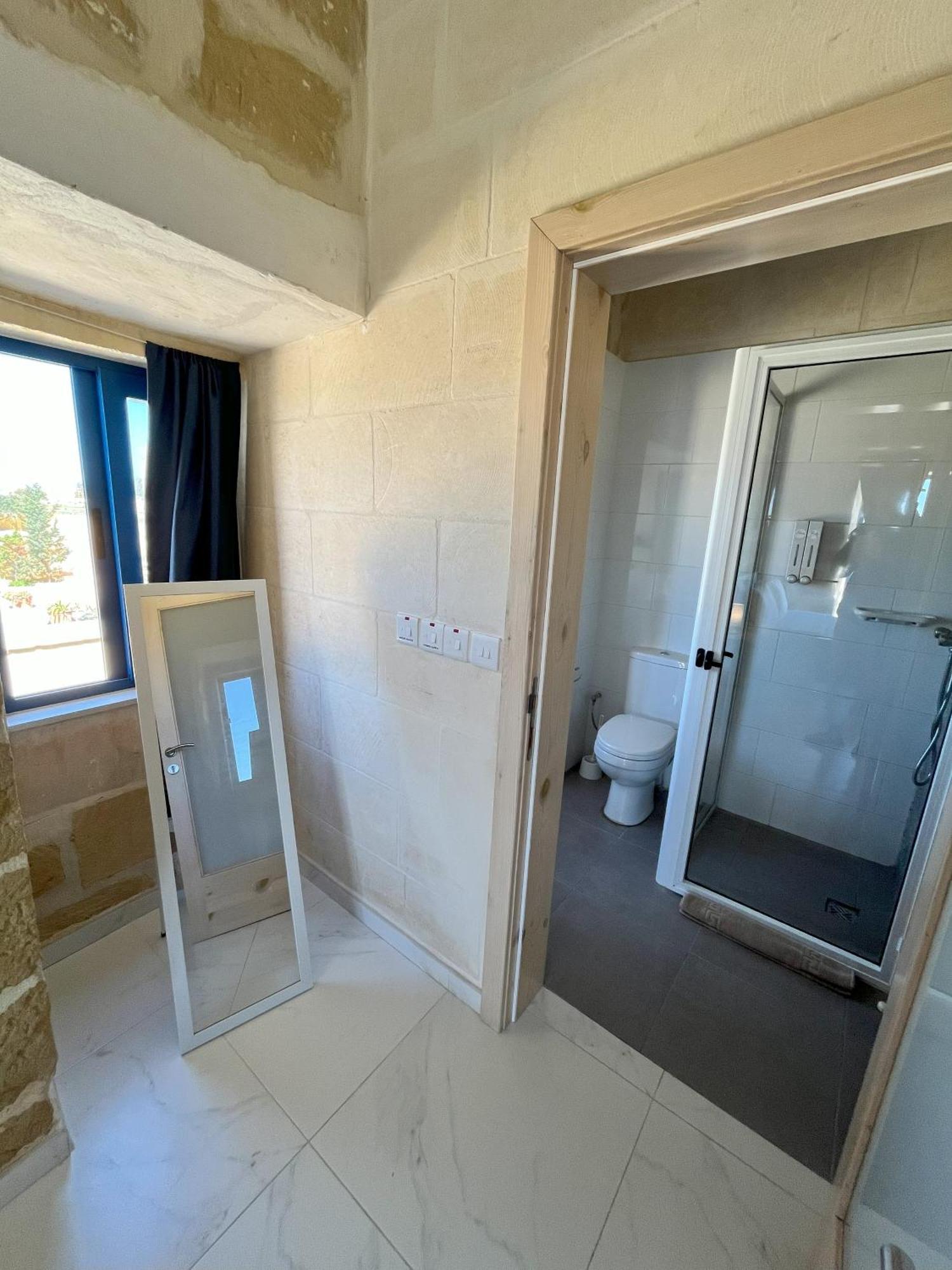 Fiftyfour West Boutique Living Bed & Breakfast Għarb Exterior foto