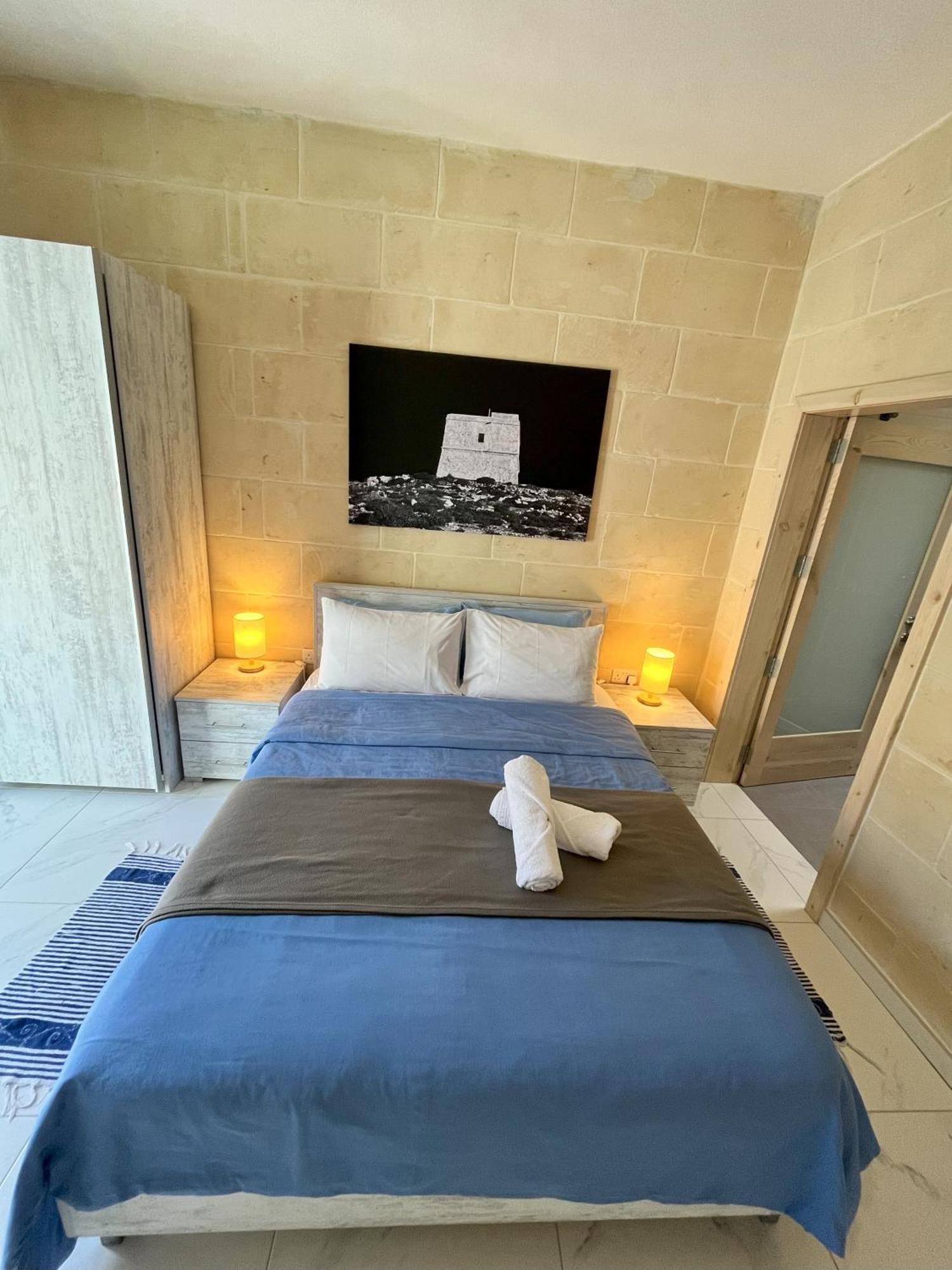 Fiftyfour West Boutique Living Bed & Breakfast Għarb Exterior foto